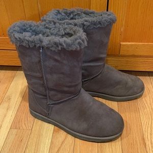 SO Faux Fur Elmira Grey Winter Boots - Size 8